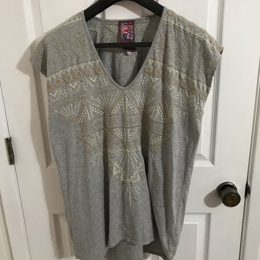 ❗️Never Worn❗️ Grey Johnny Was Embroidered T-shirt